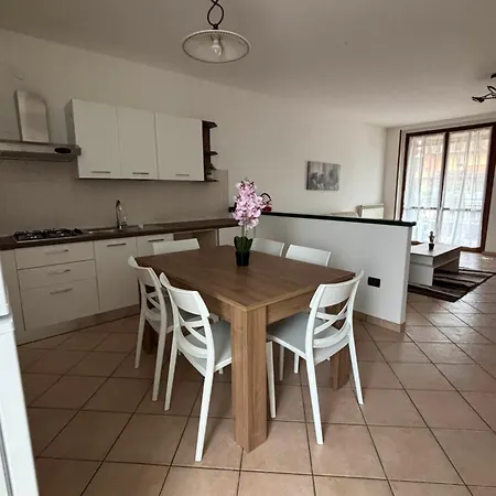 Canossa Bed & Breakfast